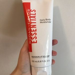 Rodan & Fields Essential Body Lotion